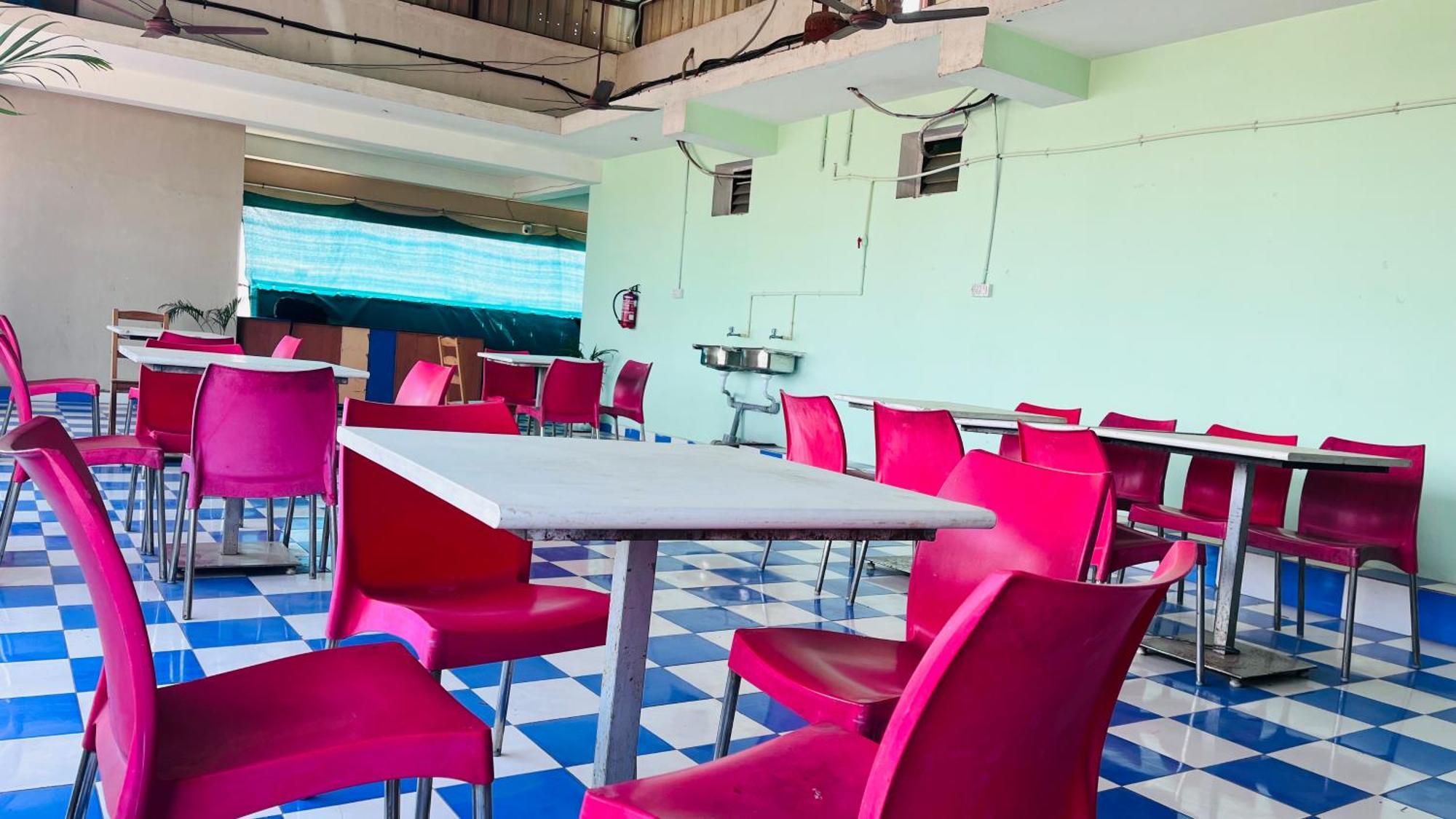 Skyway Rooms Puducherry Buitenkant foto